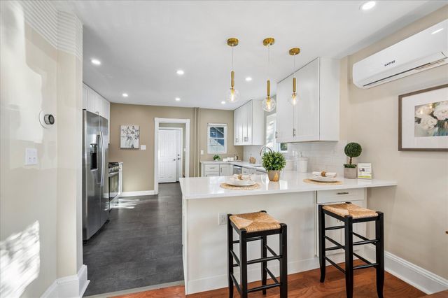 801 ARDMORE AVE, Ardmore, PA 19003