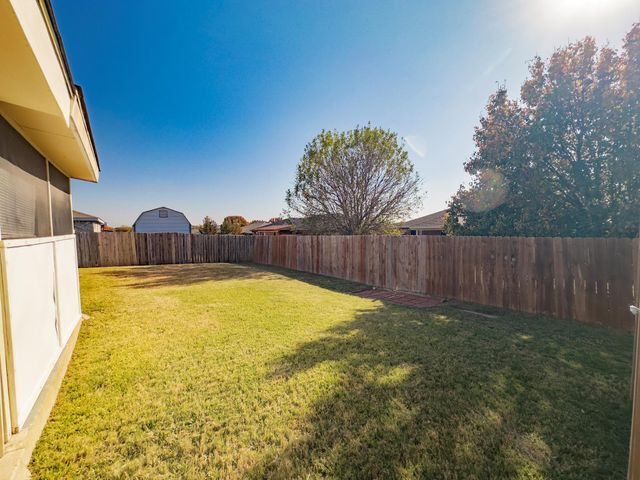 3806 Fieldcrest DR, Killeen, TX 76549