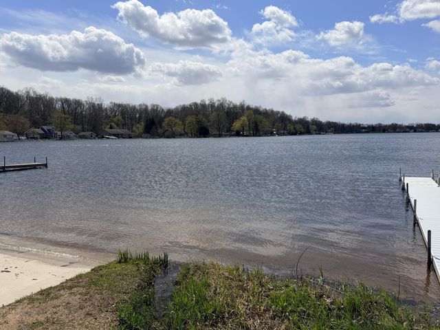 1413 Laurabelle Drive, Johnstown Twp, MI 49017