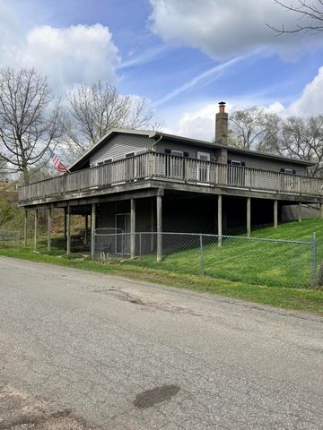 1413 Laurabelle Drive, Johnstown Twp, MI 49017