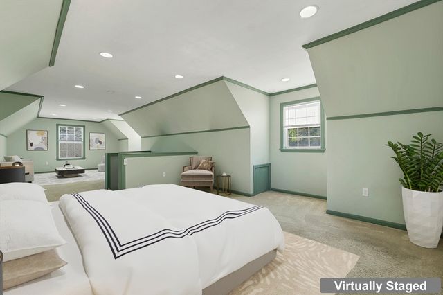 29 Lawrence Road, Salem, NH 03079