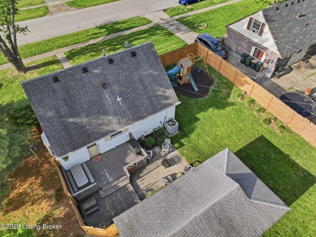9409 Sue Helen Dr, Louisville, KY 40299
