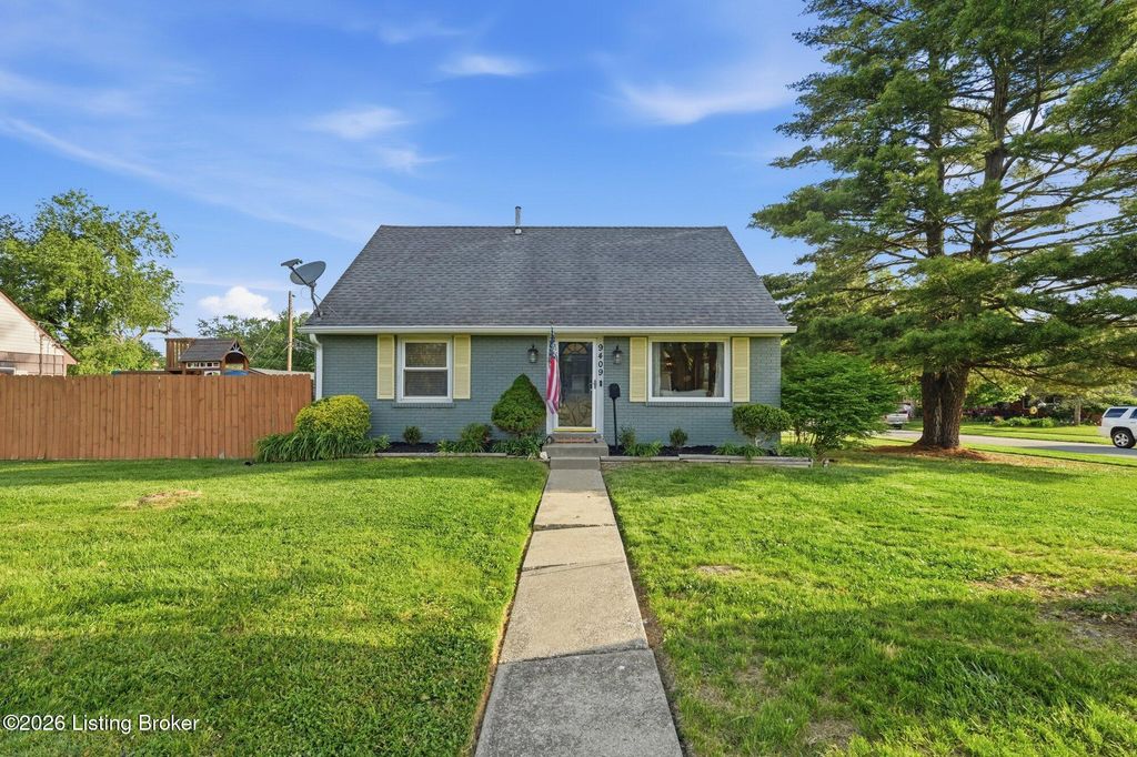 9409 Sue Helen Dr, Louisville, KY 40299