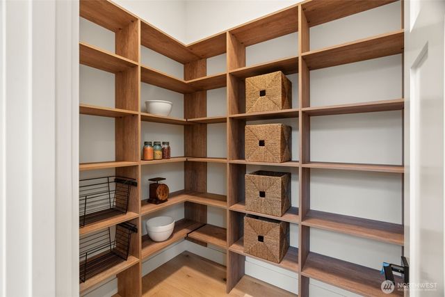 7329 151st Avenue NE, Redmond, WA 98052