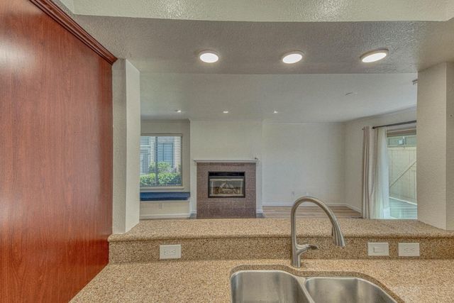 2442 N Main Street A, Salinas, CA 93906