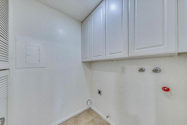 2442 N Main Street A, Salinas, CA 93906