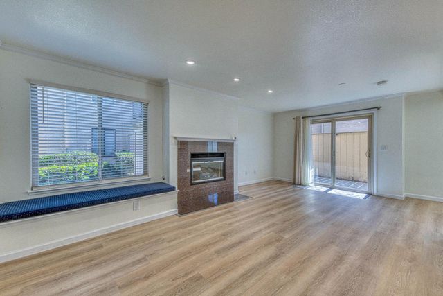 2442 N Main Street A, Salinas, CA 93906