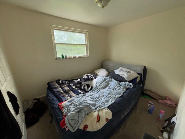 7980 Aber Rd, Penn Hills, PA 15147