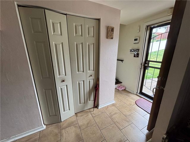 7980 Aber Rd, Penn Hills, PA 15147