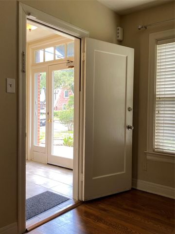 1918 Sul Ross Street B, Houston, TX 77098