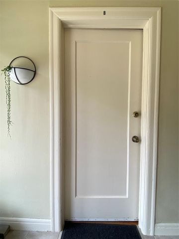 1918 Sul Ross Street B, Houston, TX 77098