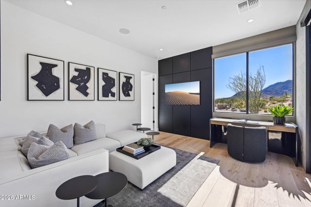 13004 E HARPER Drive, Scottsdale, AZ 85255