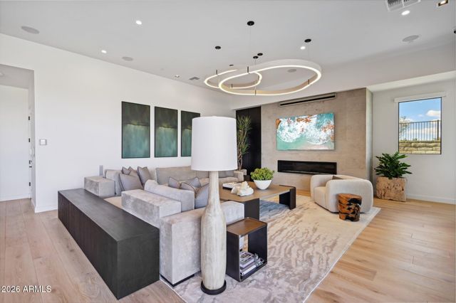 13004 E HARPER Drive, Scottsdale, AZ 85255