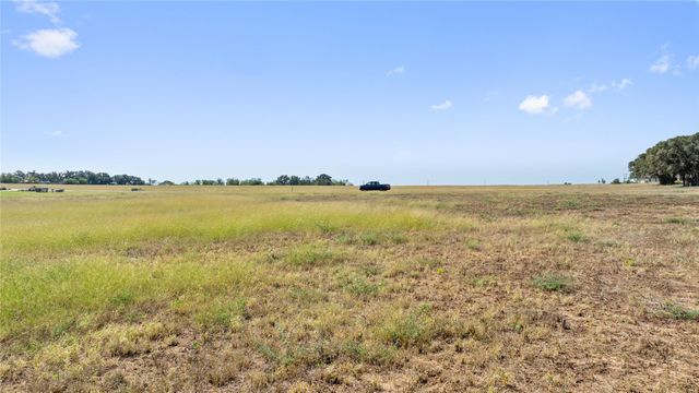 26204 Madison DR, Spicewood, TX 78669