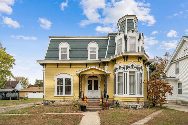 300 E Union Street, Manchester, IA 52057