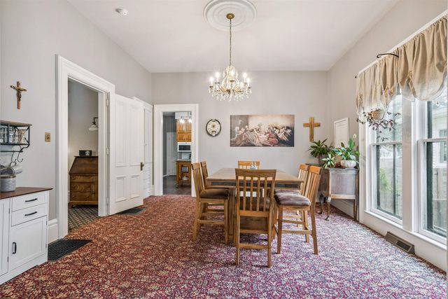 300 E Union Street, Manchester, IA 52057