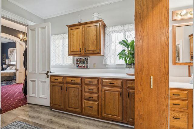 300 E Union Street, Manchester, IA 52057