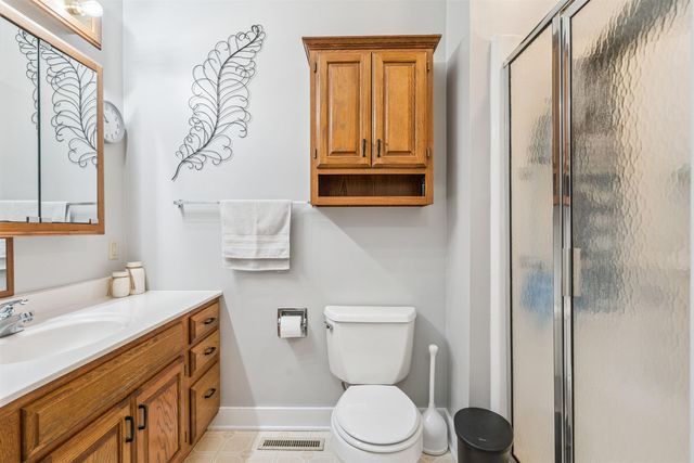 300 E Union Street, Manchester, IA 52057