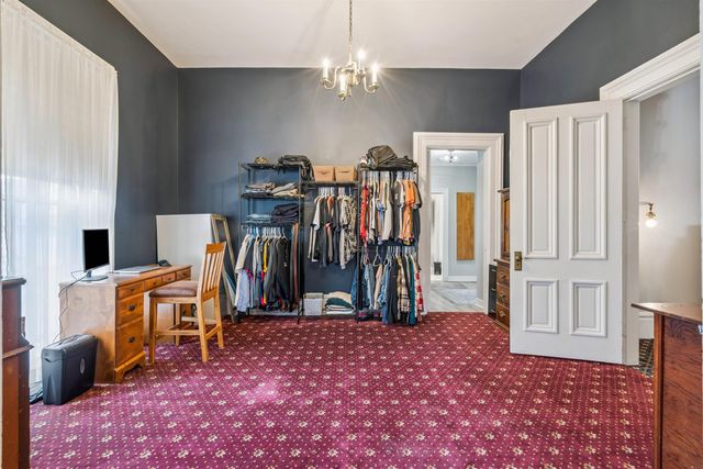 300 E Union Street, Manchester, IA 52057