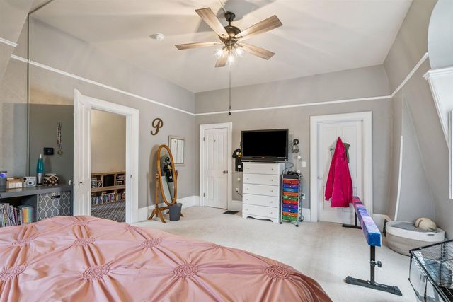 300 E Union Street, Manchester, IA 52057