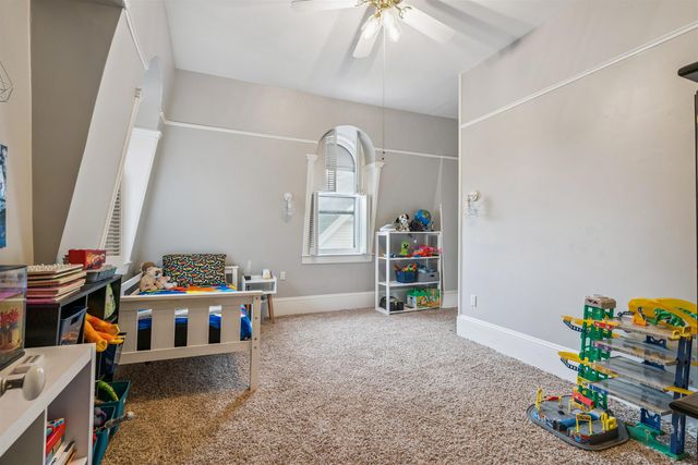 300 E Union Street, Manchester, IA 52057