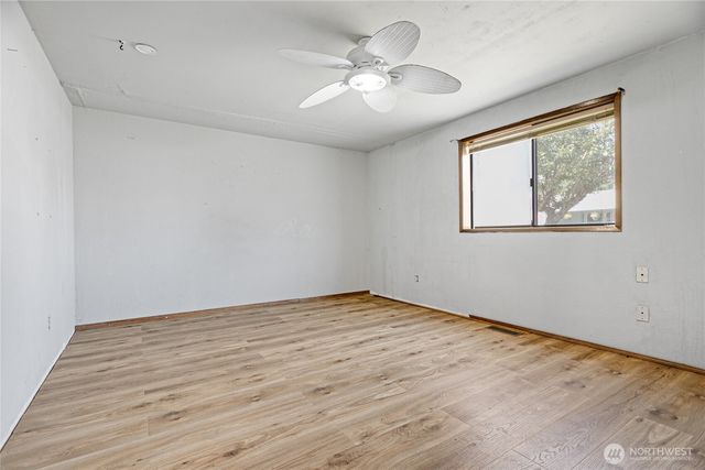 816 Vine Circle, Lynden, WA 98264