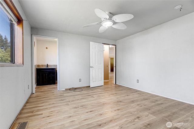 816 Vine Circle, Lynden, WA 98264