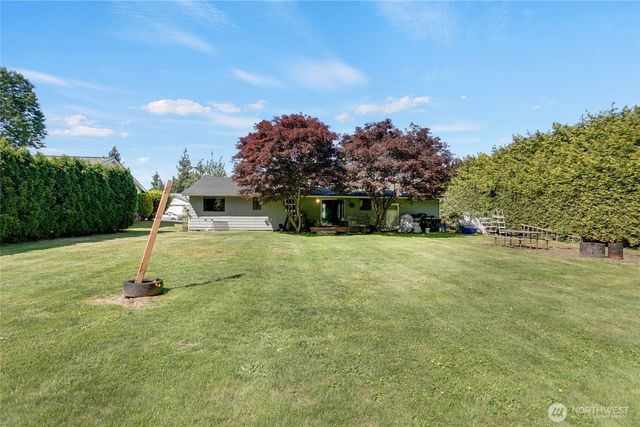 816 Vine Circle, Lynden, WA 98264