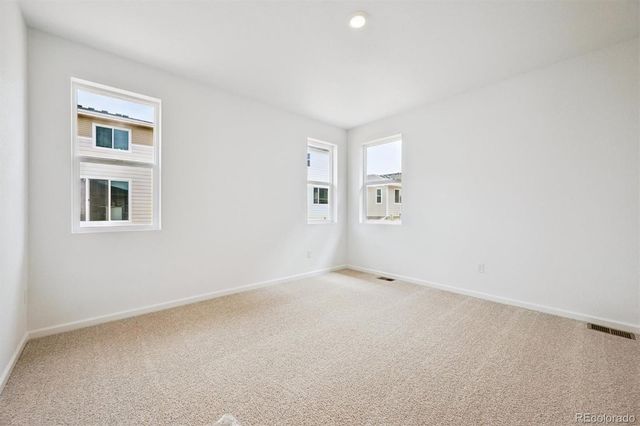 45933 Wood Thrush Avenue, Bennett, CO 80102