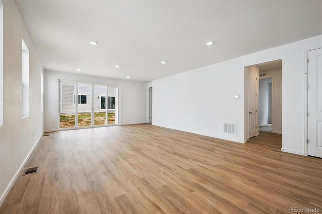 45933 Wood Thrush Avenue, Bennett, CO 80102