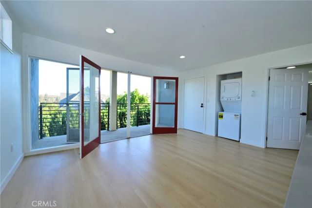 425 N Raymond Avenue, Pasadena, CA 91103