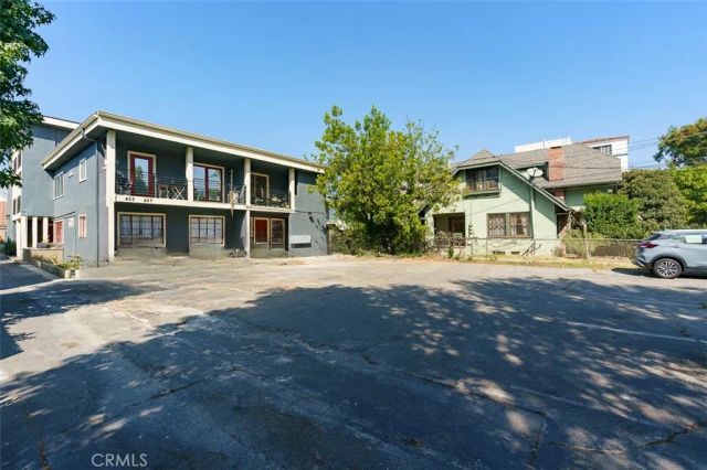 425 N Raymond Avenue, Pasadena, CA 91103