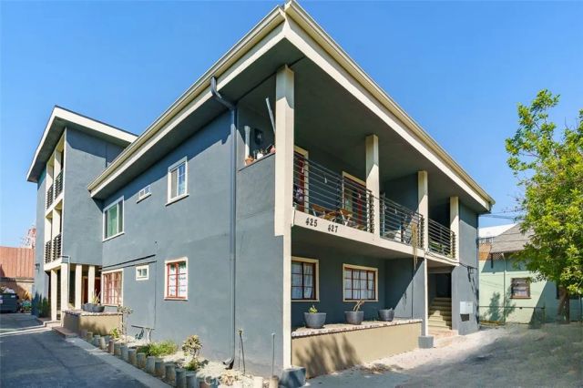 425 N Raymond Avenue, Pasadena, CA 91103
