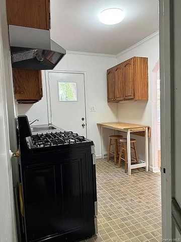 152-61 11th Avenue, Whitestone, NY 11357