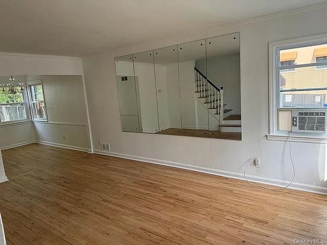152-61 11th Avenue, Whitestone, NY 11357