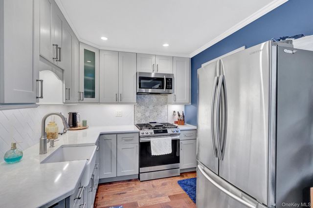 96 Washington Avenue, Islip Terrace, NY 11752