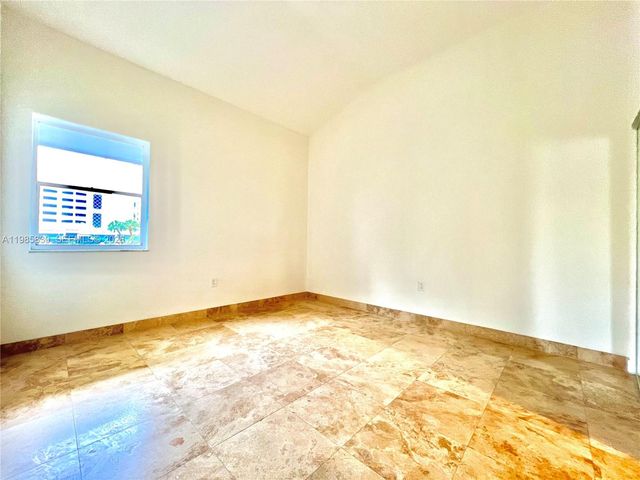 245 Poinciana Island Dr 505, Sunny Isles Beach, FL 33160