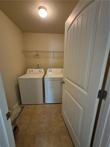 2269 Reddy Farm Lane, Grayson, GA 30017