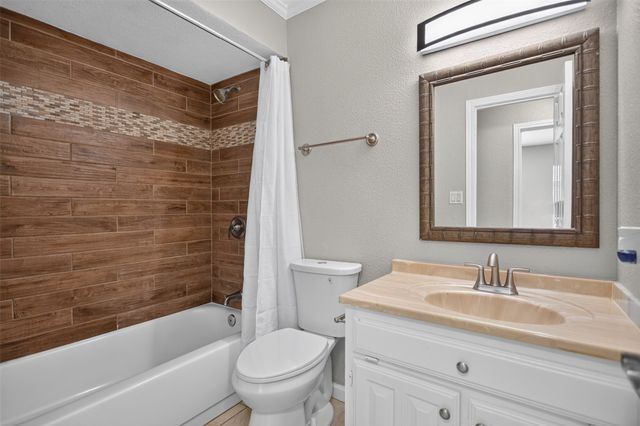 4213 Cheyenne Drive, Rowlett, TX 75088