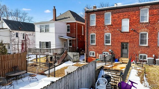 1448 Tamm Avenue 1S, St Louis, MO 63139