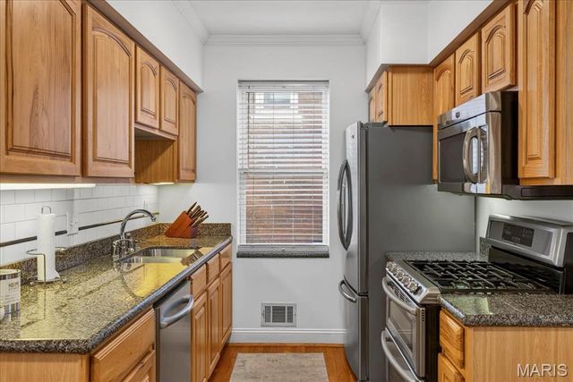 1448 Tamm Avenue 1S, St Louis, MO 63139