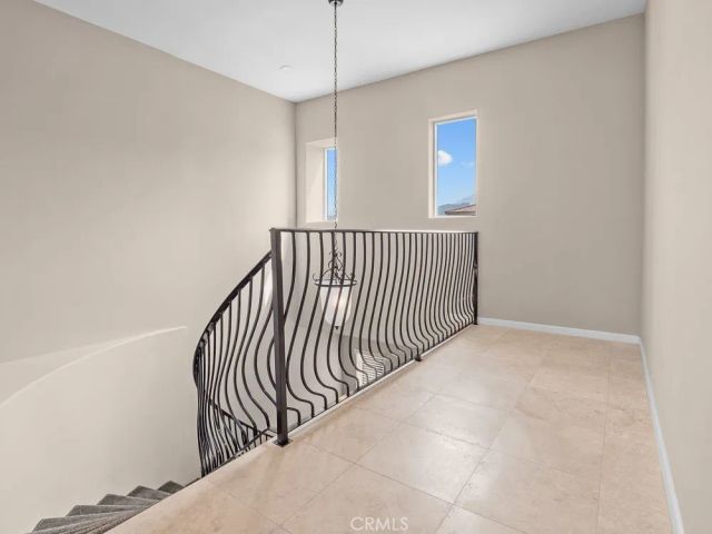 568 Via Pueblo, Riverside, CA 92507