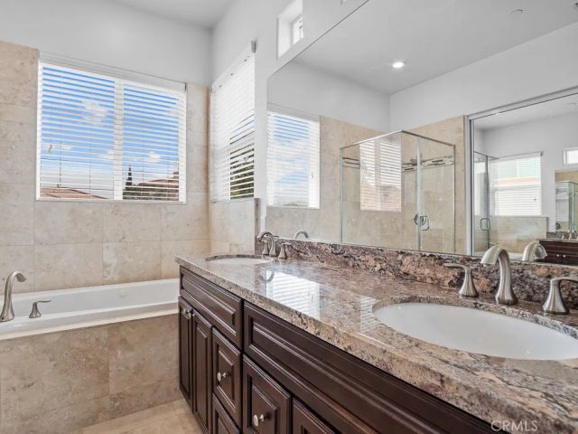 568 Via Pueblo, Riverside, CA 92507