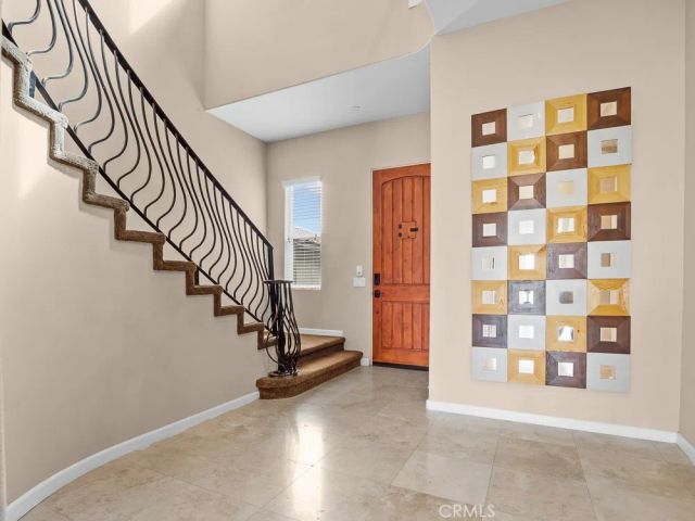 568 Via Pueblo, Riverside, CA 92507