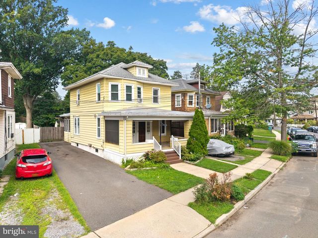 220 HOLLYWOOD DR, Hamilton, NJ 08609