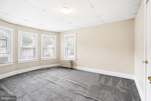 220 HOLLYWOOD DR, Hamilton, NJ 08609