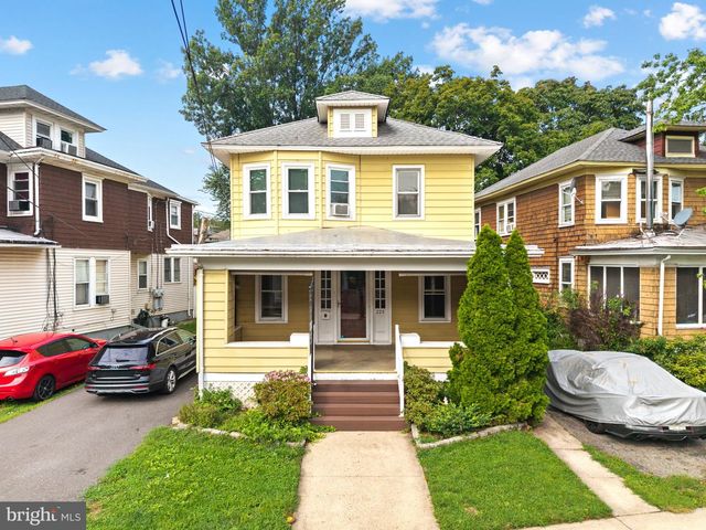 220 HOLLYWOOD DR, Hamilton, NJ 08609