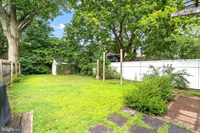 220 HOLLYWOOD DR, Hamilton, NJ 08609