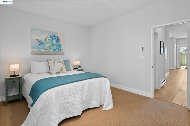 197 Lakeshore Ct, Richmond, CA 94804
