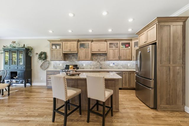 25 Dry Fork Dr, Winchester, TN 37398